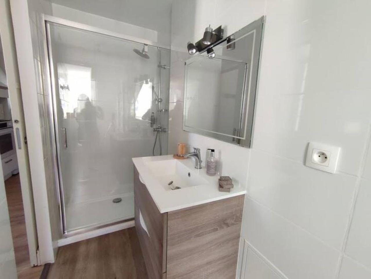 L'Alexiane, Centre Luchon, Parking Gratuit, Wifi Apartment Bagneres-de-Luchon ภายนอก รูปภาพ